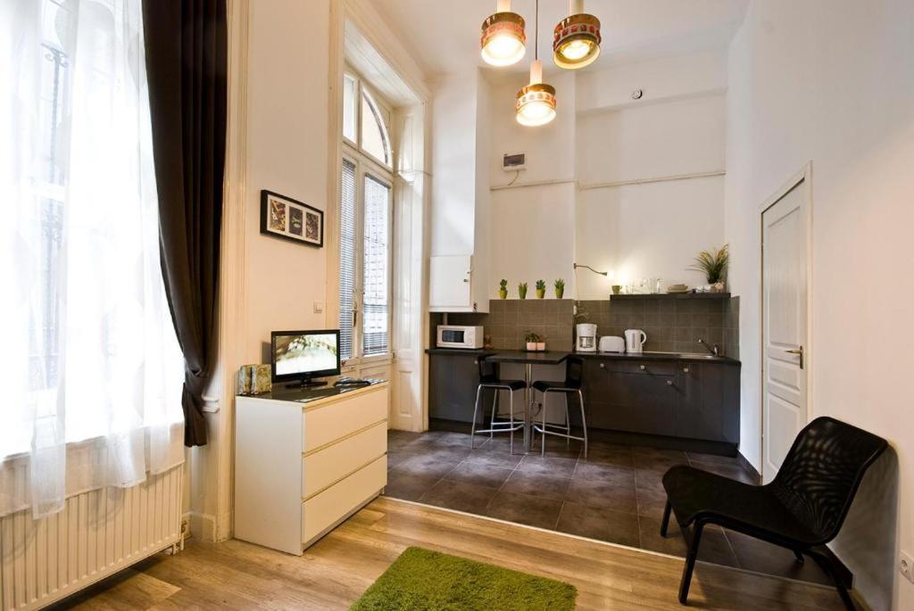 Balcony Apartment Budapest Exterior foto